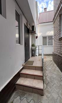 2-к квартира, вторичка, 50м2, 1/2 этаж