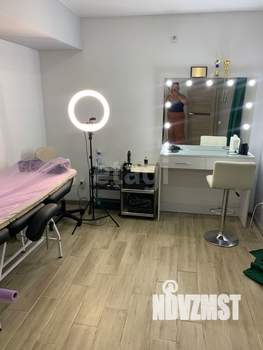 2-к квартира, вторичка, 27м2, 1/18 этаж