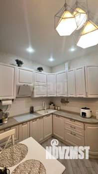 2-к квартира, вторичка, 50м2, 1/4 этаж