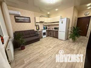 Студия квартира, вторичка, 30м2, 3/20 этаж