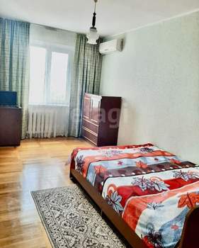4-к квартира, вторичка, 80м2, 7/9 этаж
