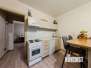 2-к квартира, вторичка, 60м2, 1/17 этаж