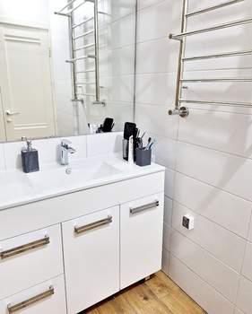 2-к квартира, вторичка, 70м2, 7/13 этаж