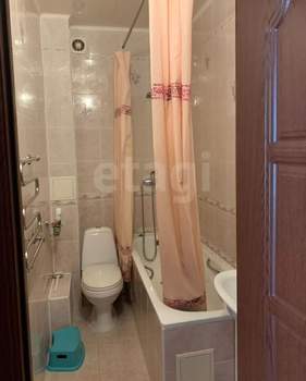 1-к квартира, вторичка, 67м2, 2/6 этаж