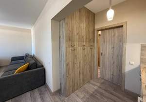 2-к квартира, вторичка, 70м2, 11/19 этаж