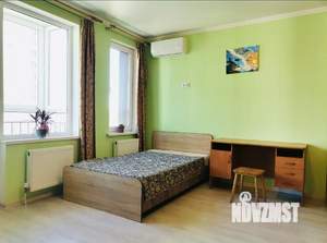 Студия квартира, вторичка, 33м2, 13/20 этаж