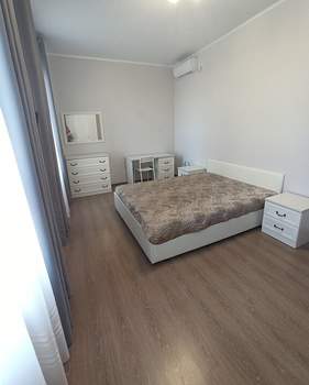 2-к квартира, вторичка, 64м2, 8/12 этаж