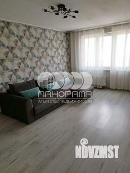 2-к квартира, вторичка, 61м2, 9/17 этаж