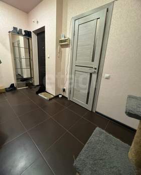 2-к квартира, вторичка, 60м2, 11/17 этаж