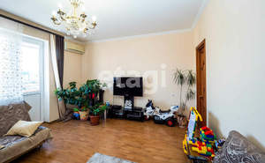 4-к квартира, вторичка, 100м2, 3/3 этаж