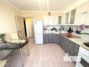 2-к квартира, вторичка, 60м2, 9/16 этаж