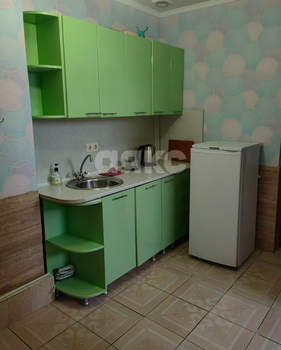 2-к квартира, вторичка, 27м2, 1/7 этаж