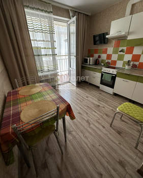 1-к квартира, вторичка, 37м2, 4/8 этаж