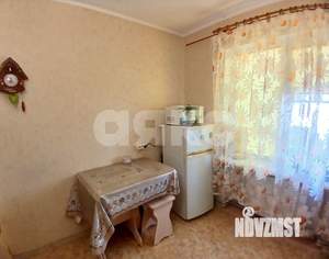 3-к квартира, вторичка, 56м2, 1/2 этаж