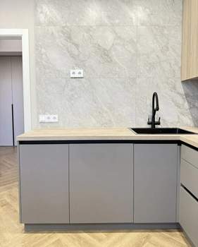 2-к квартира, вторичка, 67м2, 8/16 этаж