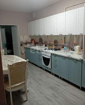 2-к квартира, вторичка, 74м2, 3/6 этаж