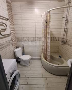 1-к квартира, вторичка, 38м2, 1/8 этаж