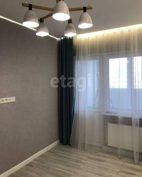 3-к квартира, вторичка, 90м2, 3/17 этаж