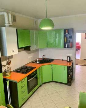 3-к квартира, вторичка, 100м2, 2/5 этаж