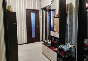 2-к квартира, вторичка, 67м2, 1/4 этаж