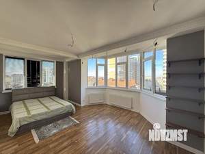 2-к квартира, вторичка, 63м2, 9/9 этаж